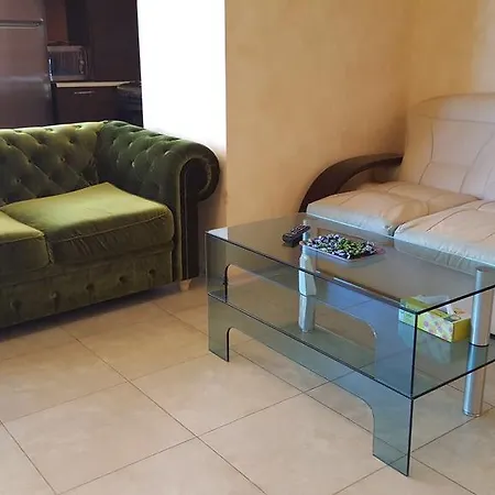 & Clubs Mamaia Apartment